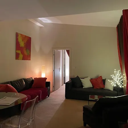 52 Clichy - D'hotes 4* Paryż