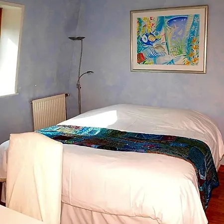 52 Clichy - D'hotes