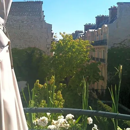 52 Clichy - D'hotes Parigi