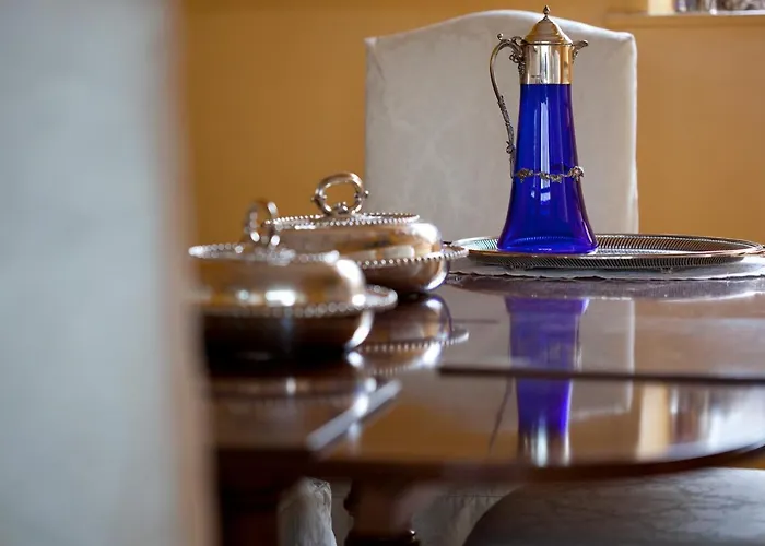 52 Clichy - D'hotes 4*