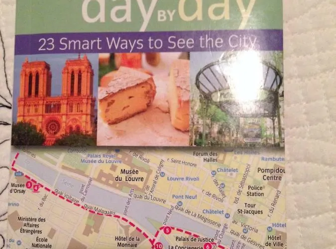 52 Clichy - D'hotes 4* Paryż